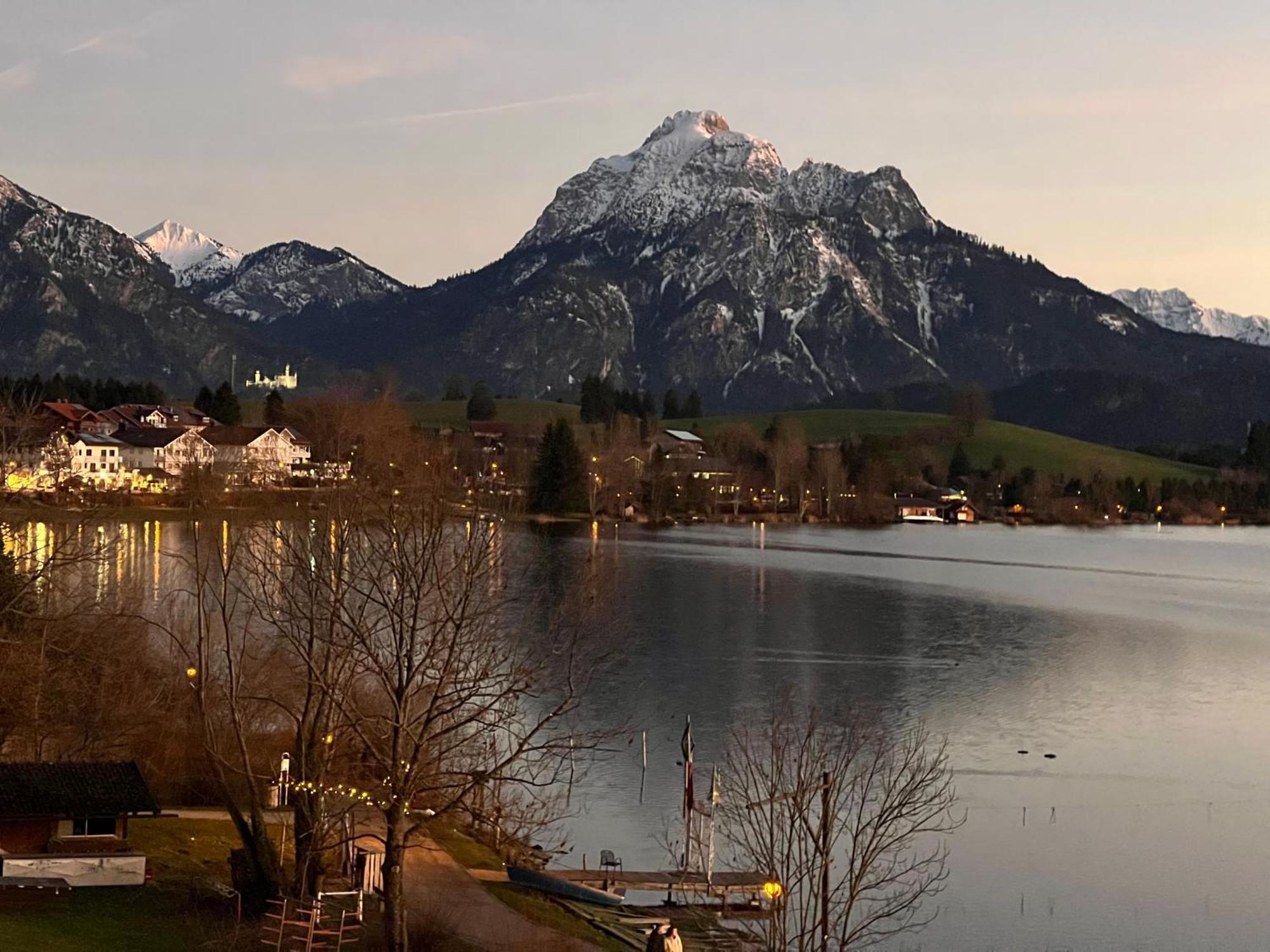 Hotel Fischer Am See Füssen Exteriör bild